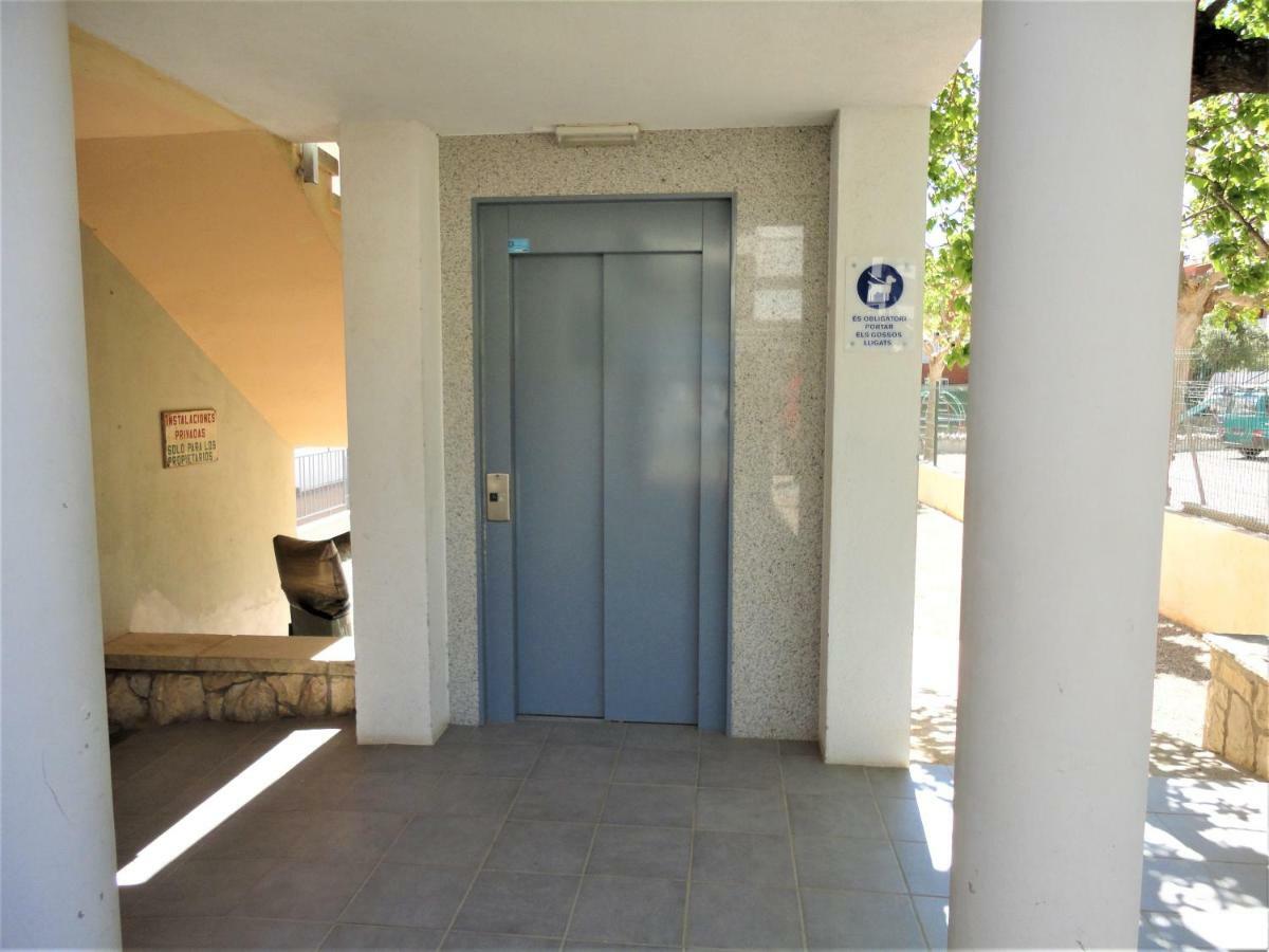 Lamoga-Sandi 4 2 Torredembarra Luaran gambar
